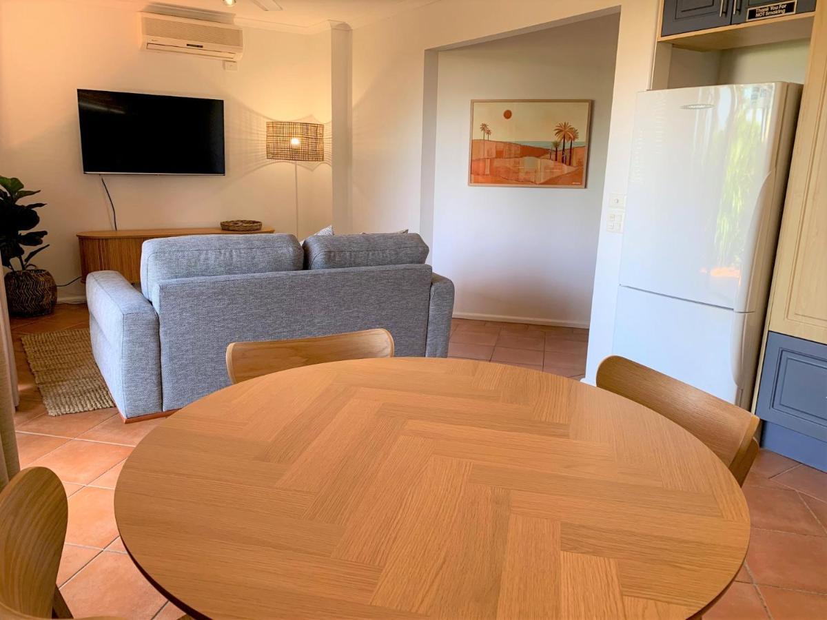 Coast Yamba - Adults Only Apart otel Dış mekan fotoğraf