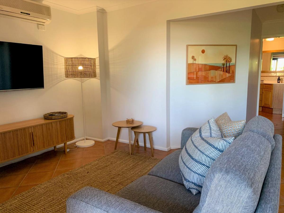 Coast Yamba - Adults Only Apart otel Dış mekan fotoğraf